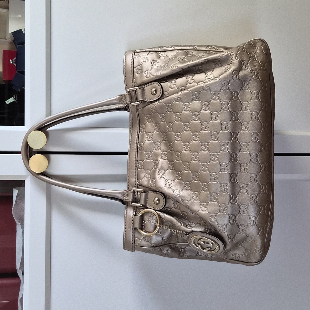 ⛔️SOLD⛔️Gucci Metalic Gold Tote